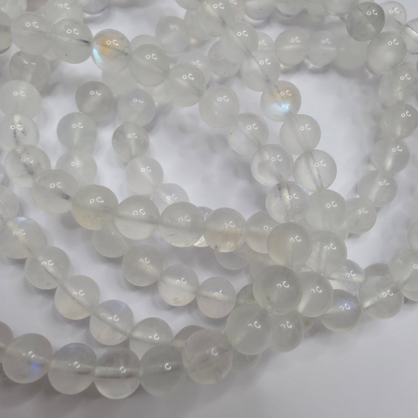 🌙 Mondstein Armband – Intuition & Weiblichkeit 🌙
6 mm Perlen | Handgefertigt | 18 cm Umfang