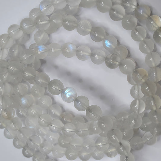 🌙 Mondstein Armband – Intuition & Weiblichkeit 🌙
6 mm Perlen | Handgefertigt | 18 cm Umfang