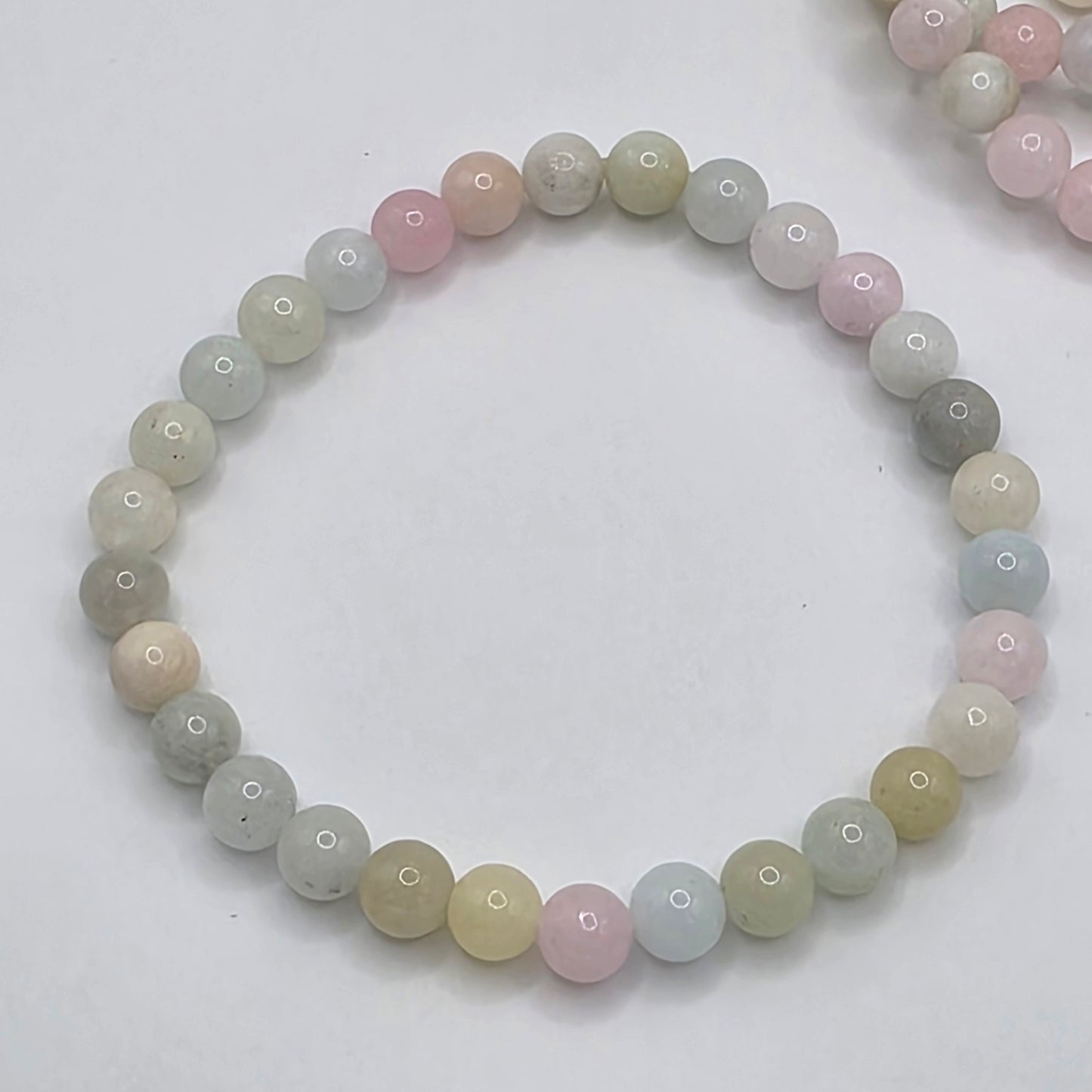 🌸 Morganit Armband – Herzjuwel der Göttin ☆ 6mm Perlen ☆ 18cm Umfang